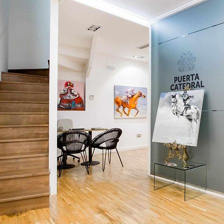Revitalized Apartment In Historical Building Girona Exterior photo