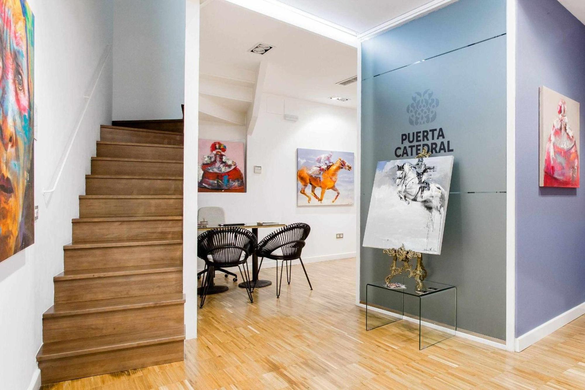 Revitalized Apartment In Historical Building Girona Exterior photo